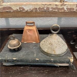 Vintage Metal Bells Set